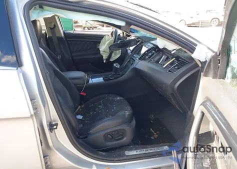 2010 Ford Taurus Sho из США, поврежденный, VIN 1FAHP2KT2AG103937